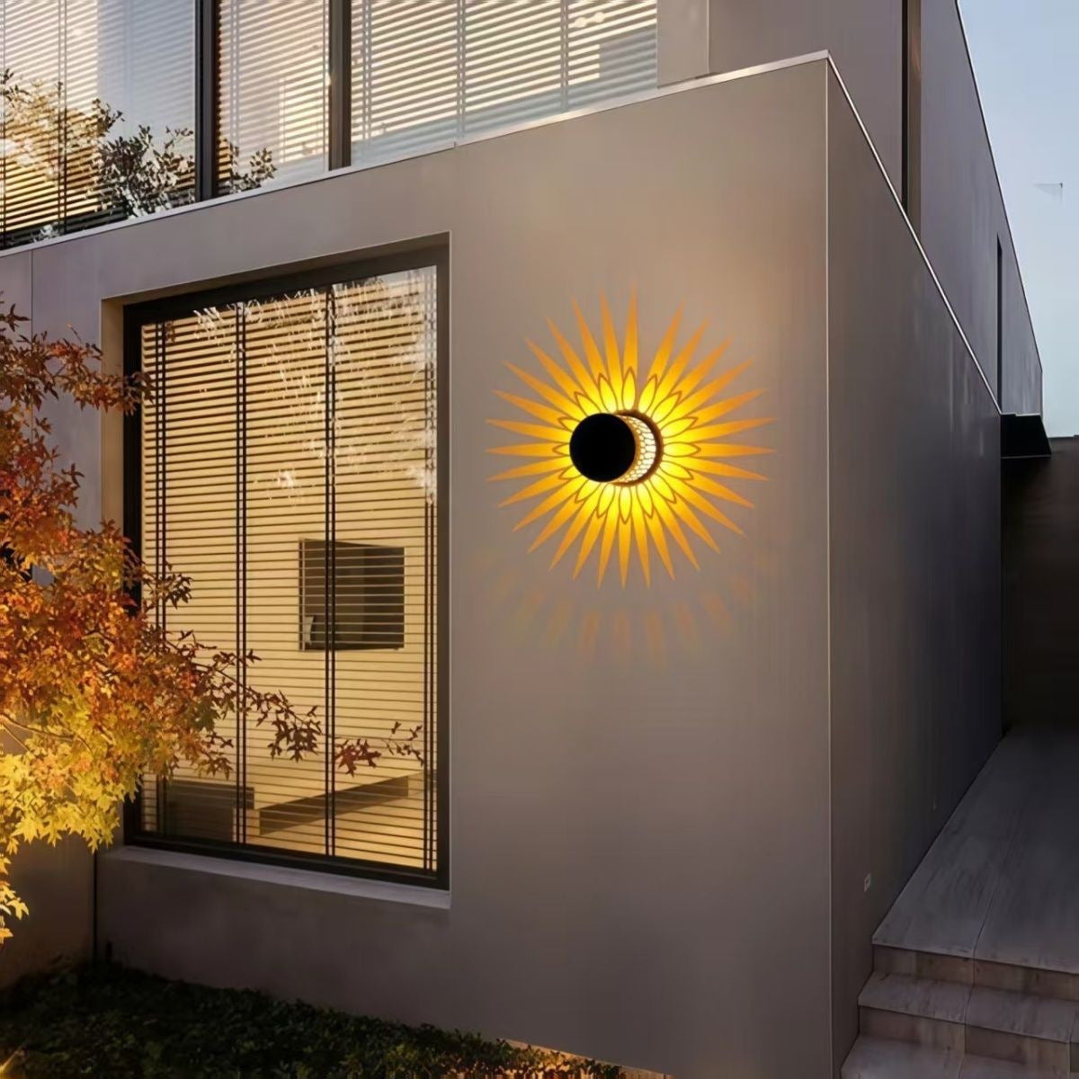 Solar Outdoor Wall Light with Projection Patterns